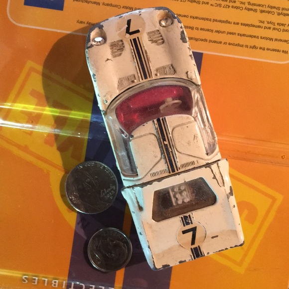 Vintage Diecast Dinky Toys Ford GT (GT40) - Picture 2 of 4